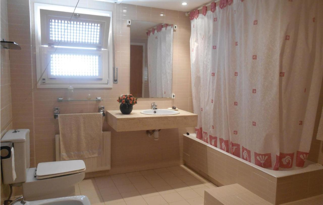 3 Bedroom Gorgeous Apartment In Tossa De Mar Luaran gambar